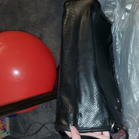 Thirty One Purse - Picture 8 of 9